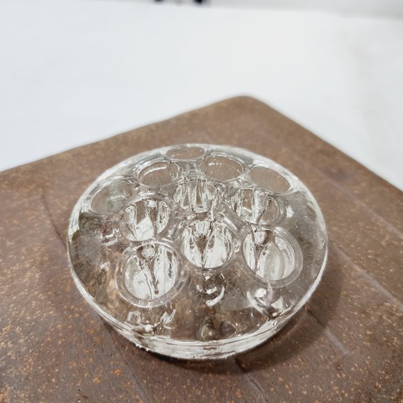 Vintage Handblown Clear Glass Flower Frog Footed Floral Arrangements - Picture 11 of 14